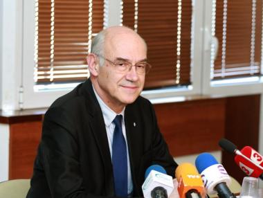 Кабинетът „Петков“ закъсня с решаването на кризата с газа