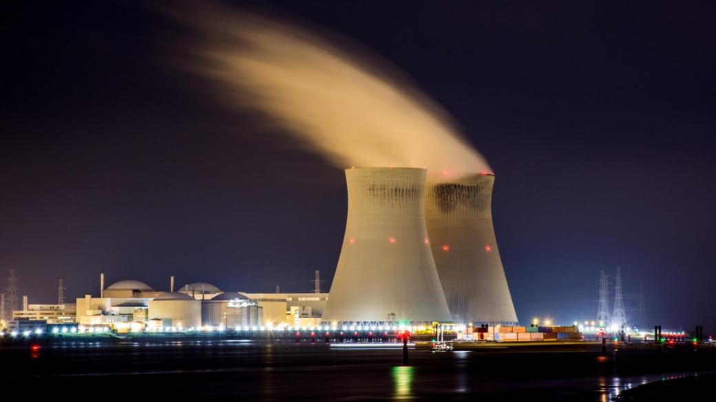 Франция ограничава производството на ядрена енергия