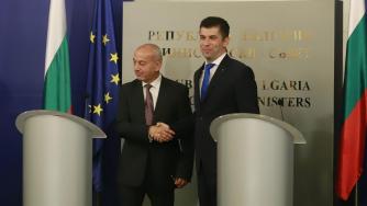 Вечерни новини: 7-те танкера с газ се оказаха 3; Държавната петролна компания е закрита