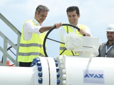 Вечерни новини: Блокирана ли е газовата връзка с Гърция?; Рокади в НАП и „Митници“