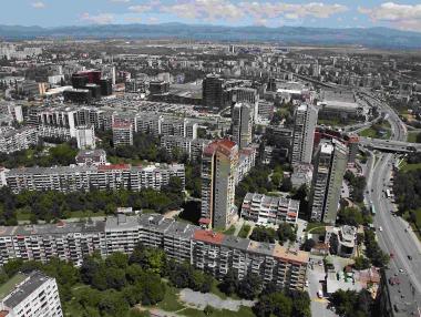 Имотният пазар в България: Без регулации, нереални сделки и фалшиви обяви