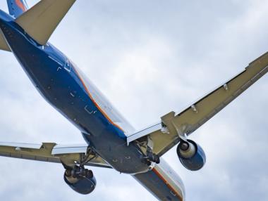 Под напора на санкциите „Аерофлот“ започна да разглобява самолети за части