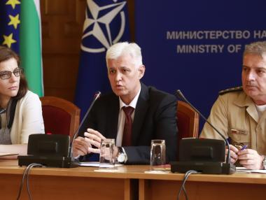 България е загубила $10 милиона от лихви в сделката за F-16