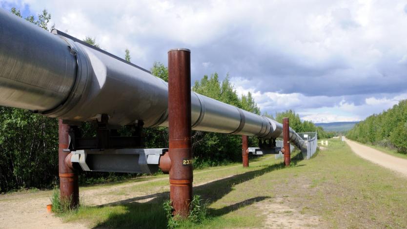 Унгария разреши транзита на руския петрол през Украйна
