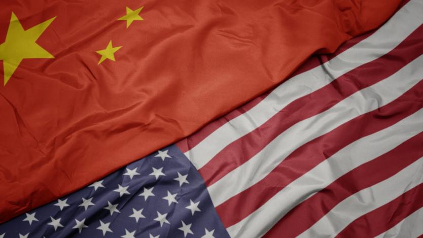 Големи китайски държавни компании напускат американската борса