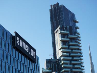 Защо президентът на Южна Корея помилва „престолонаследника на Samsung“?