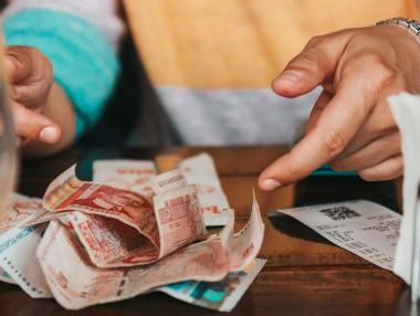 Ръстът на заплатите не успява да надхвърли инфлацията през второто тримесечие