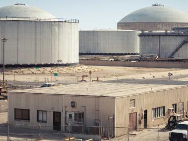 Скъпият петрол изстреля печалбата на Saudi Aramco до нов рекорд