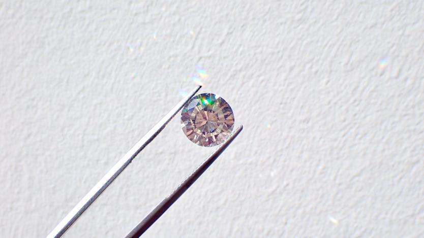 Pandora пуска бижута с лабораторно произведени диаманти