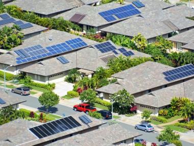 Многоцветни соларни сгради: Какво е бъдещето на „зелената“ архитектура?