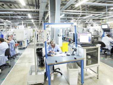 Българската икономика расте с близо 5% през второто тримесечие