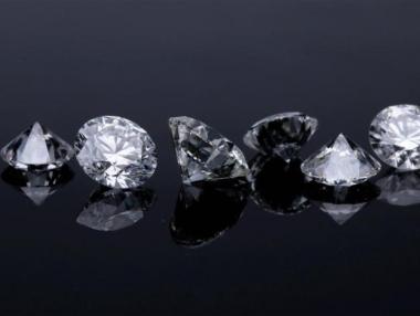 Тихомълком руските диаманти се върнаха на пазара въпреки санкциите