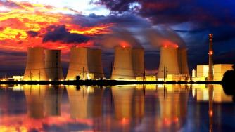Кризата тласна дори Япония към рязък завой в енергетиката