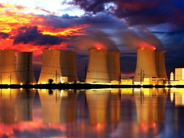 Кризата тласна дори Япония към рязък завой в енергетиката