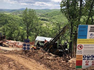 Канадската Velocity ще търси злато на още две площадки в България