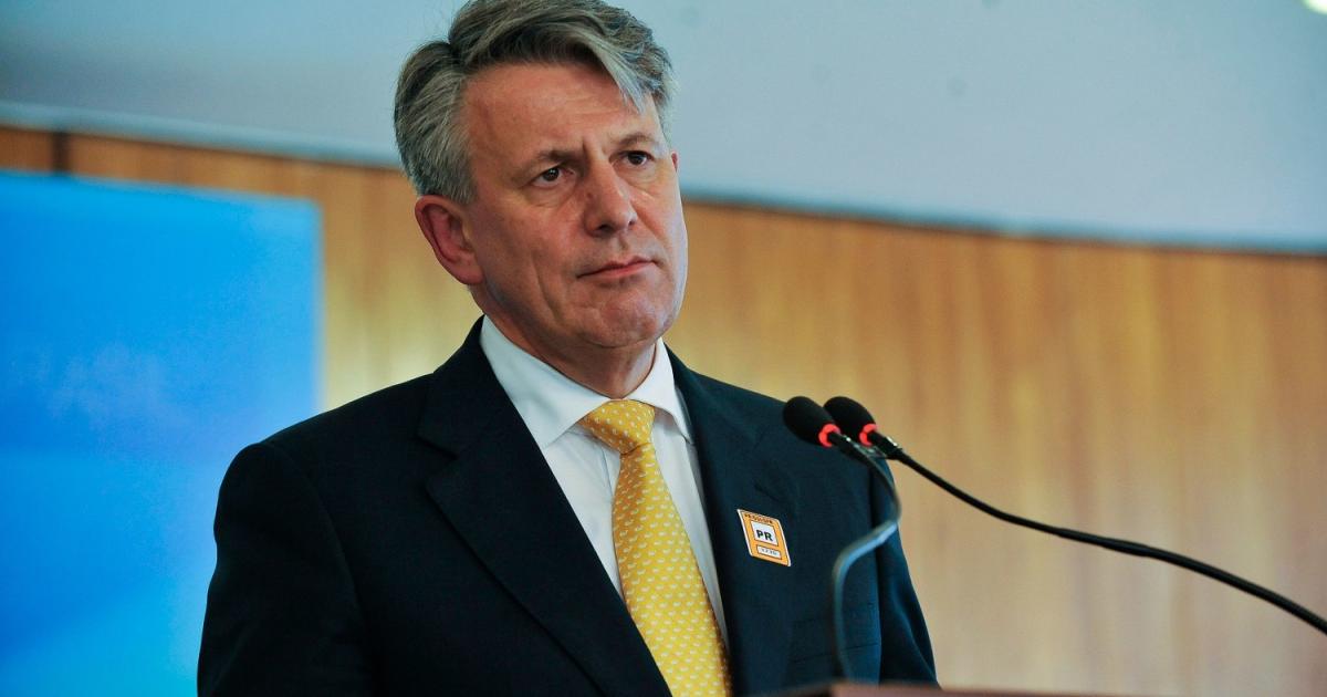 Главният изпълнителен директор на Shell Бен ван Берден предупреди, че