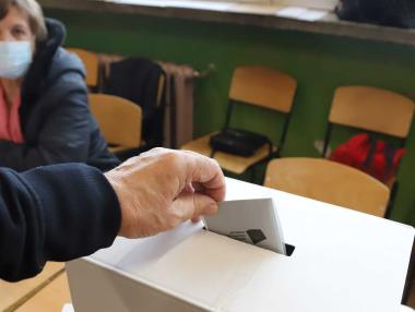 Номерата на партиите и коалициите за изборите на 2 октомври