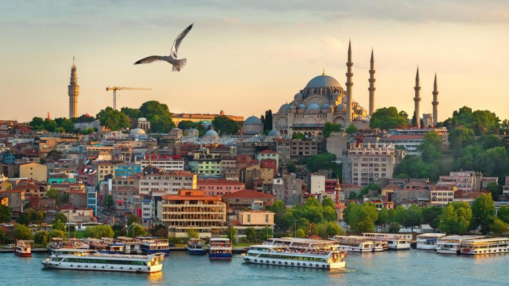 Въпреки 80% инфлация: Турската икономика отбеляза силен ръст