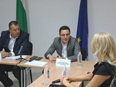 Пулев: Скоро отваряме втора програма по Плана за възстановяване за над 30 млн. лв.