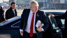 Едва три години след като изведе консерваторите до най голямата им