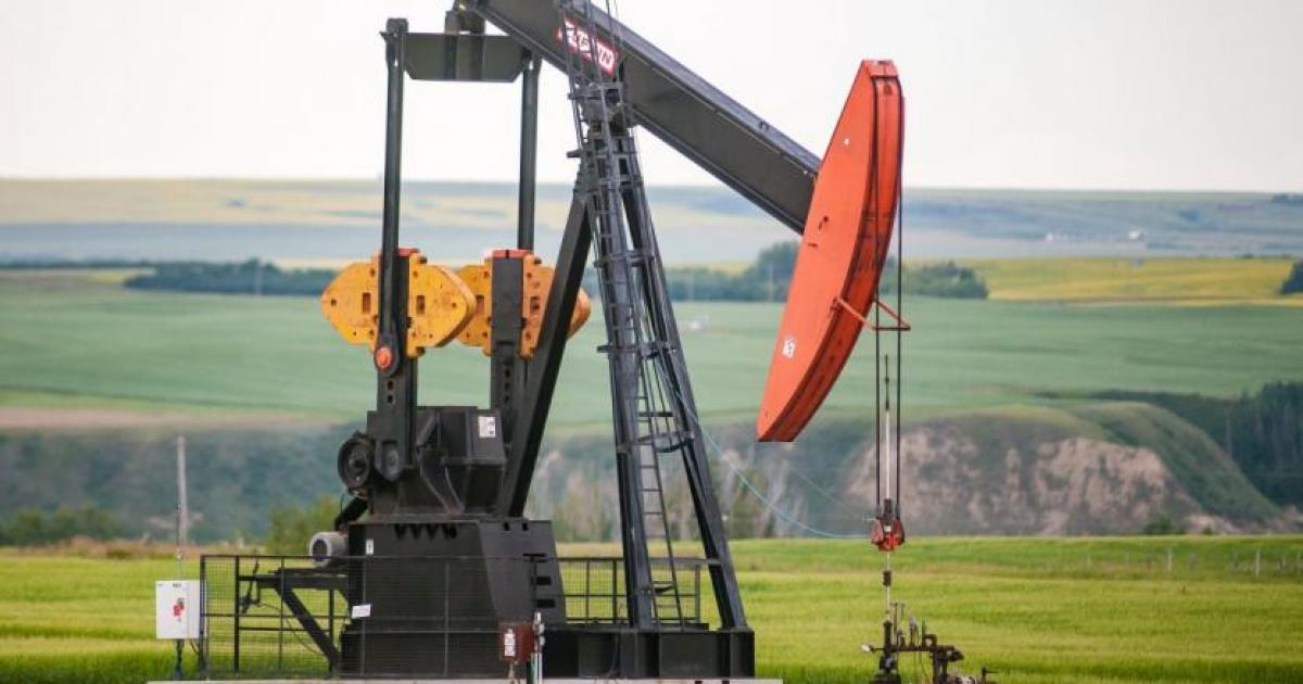 Цените на петрола се понижиха във вторник, водени от сделката