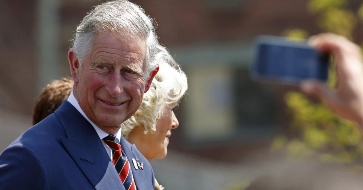Чарлз III официално бе провъзгласен за крал от Съвета за
