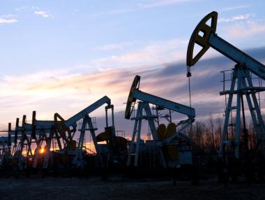 COVID ограниченията в Китай събориха цената на петрола