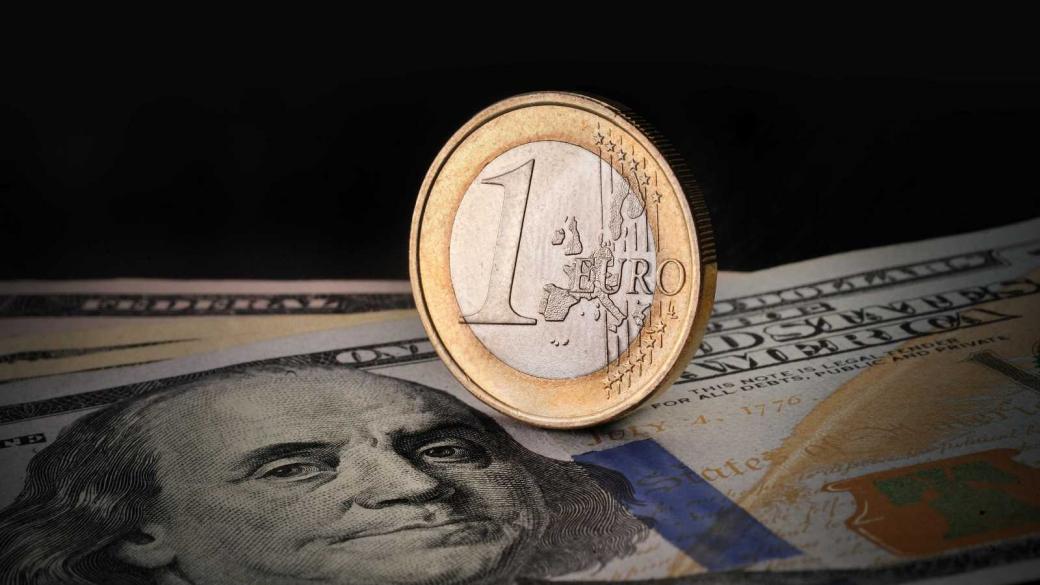 Еврото направи най-високия отскок от половин година