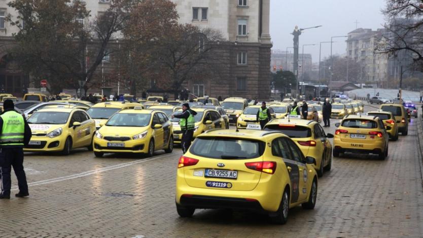 Софийските таксита искат 20% по-високи тарифи
