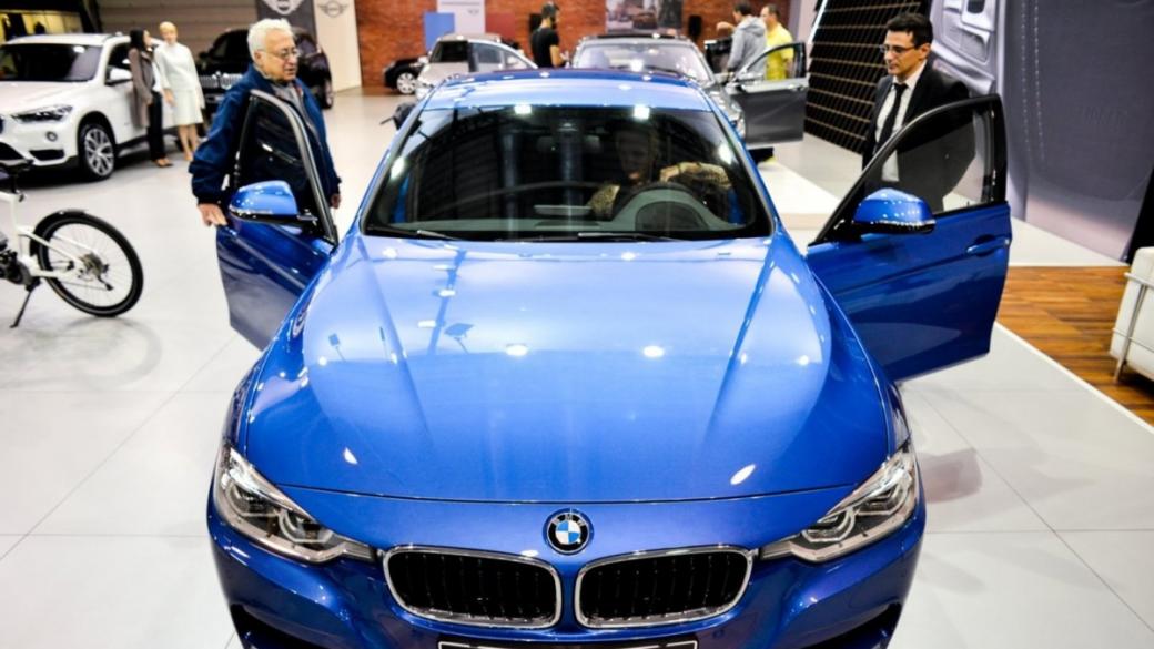Продажбите на нови коли в България скачат с 30% през август