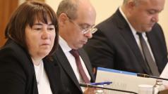 Бюджет 2022 Бюджет и финансиМФ ще опита да набере 4