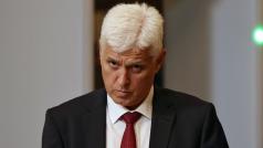 Служебното правителство започва преговори с Франция и Швеция за доставка