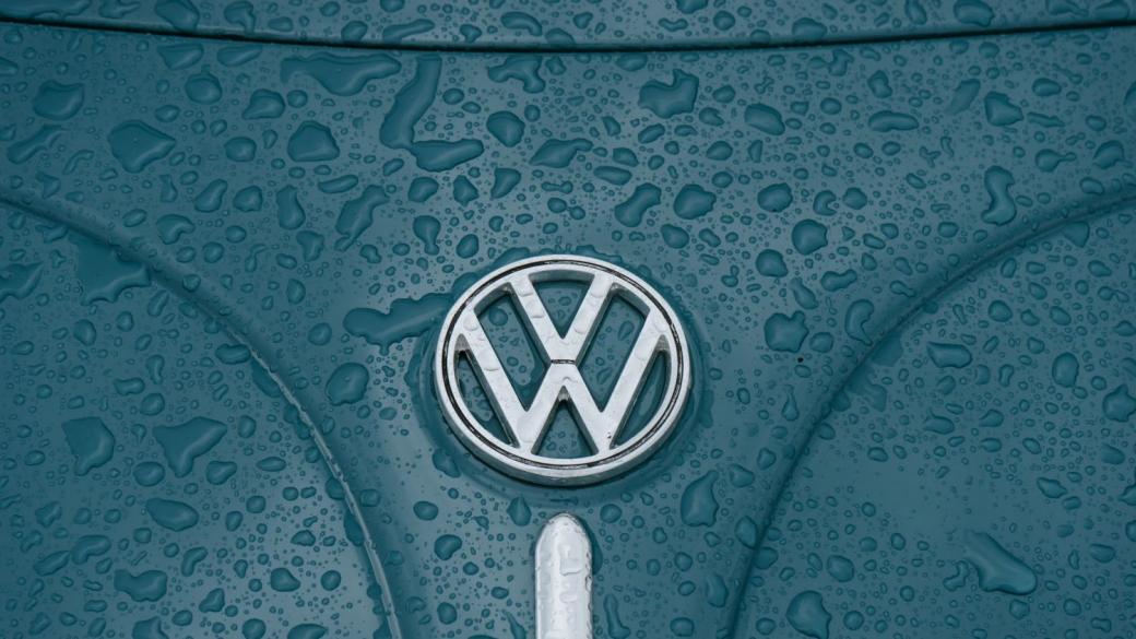 Volkswagen очаква проблемите с чиповете да продължат по-дълго