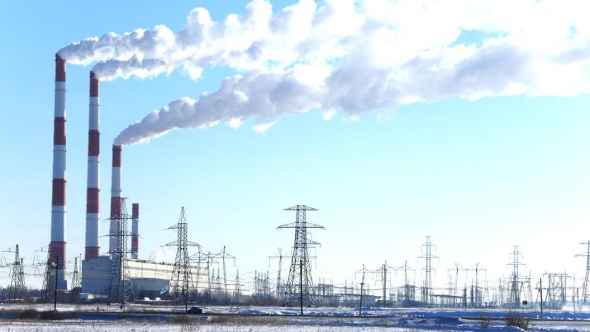 Зимата идва: Европа се готви за режим на тока и спиране на заводи