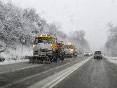Какви цени предлагат фирмите за зимно почистване в страната