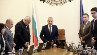 Служебният кабинет удължи енергийните компенсации за бизнеса