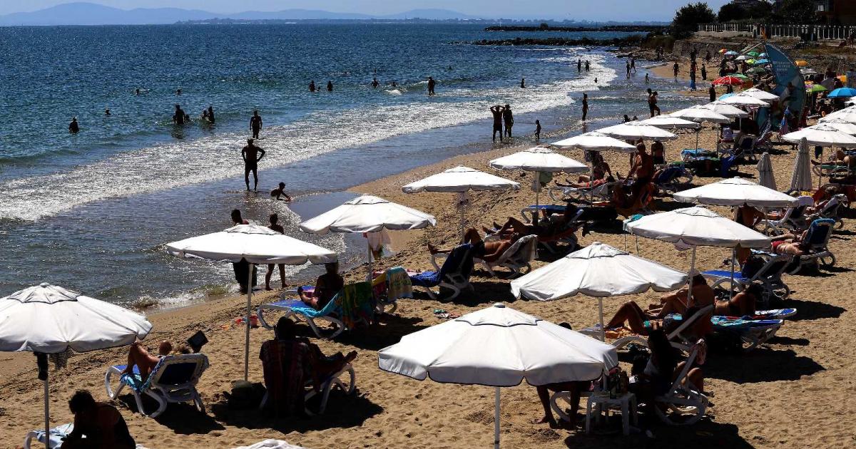 Данните за посещенията на чужденци в България с цел почивка