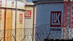 Търговският клон на руския гигант Лукойл – Litasco – мести