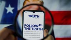 Google най накрая одобри приложението Truth Social на предходния президент на