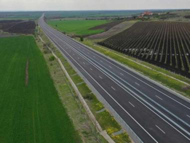 „Трейс“ отхвърли обвиненията за некачествен асфалт по „Тракия“