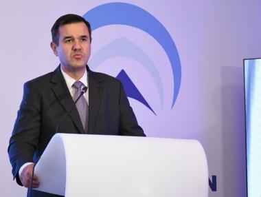 Правителството ще работи за реиндустриализация на България