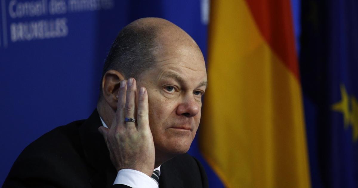 Германският канцлер Олаф Шолц нареди трите останали атомни електроцентрали в