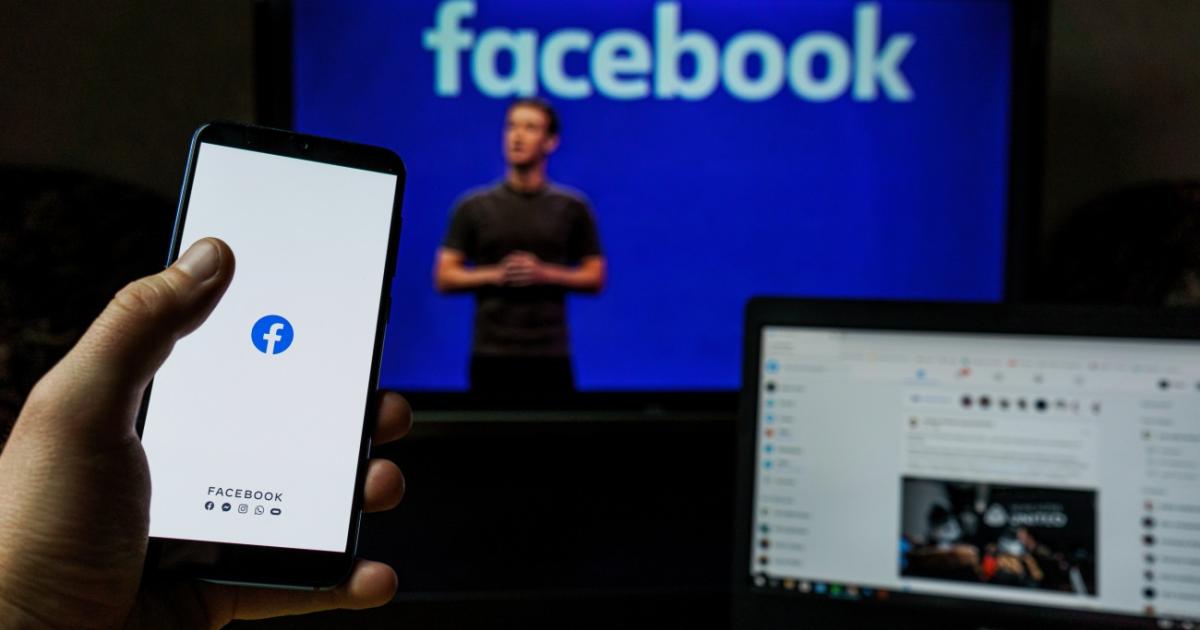 Британският регулатор по конкуренцията разпореди на собственика на Facebook –