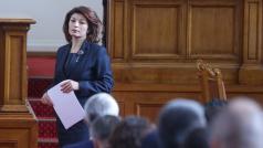 Със заплахи за искане оставки и обвинения в среднощни разговори