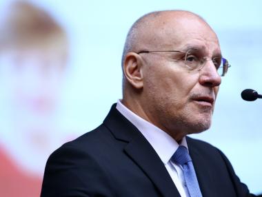 България изостава по пътя към еврото и това ще ѝ струва скъпо