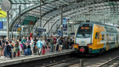 Германия предотврати заплахата от рецесия през третото тримесечие с неочакван