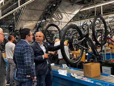 Новият завод за е-колела на „Пиерер & Макском Мобилити“ стартира през 2024 г.