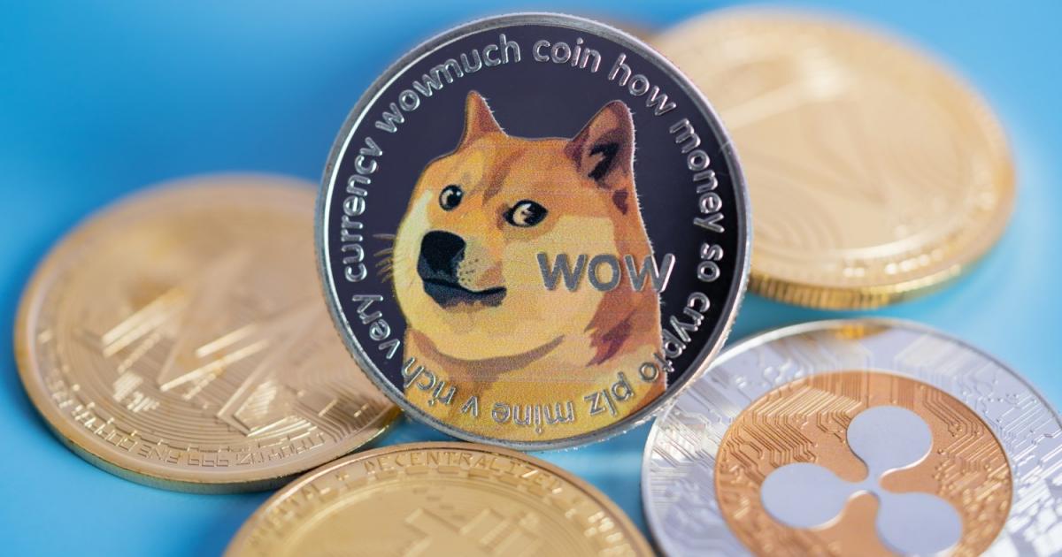 Доуджкойн скочи с повече от 70% в събота, след като