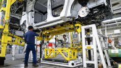 Автомобилният концерн Stellantis откри ключова инвестиция в своя завод в