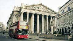 Централната банка на Англия повиши лихвените проценти със 75 базисни